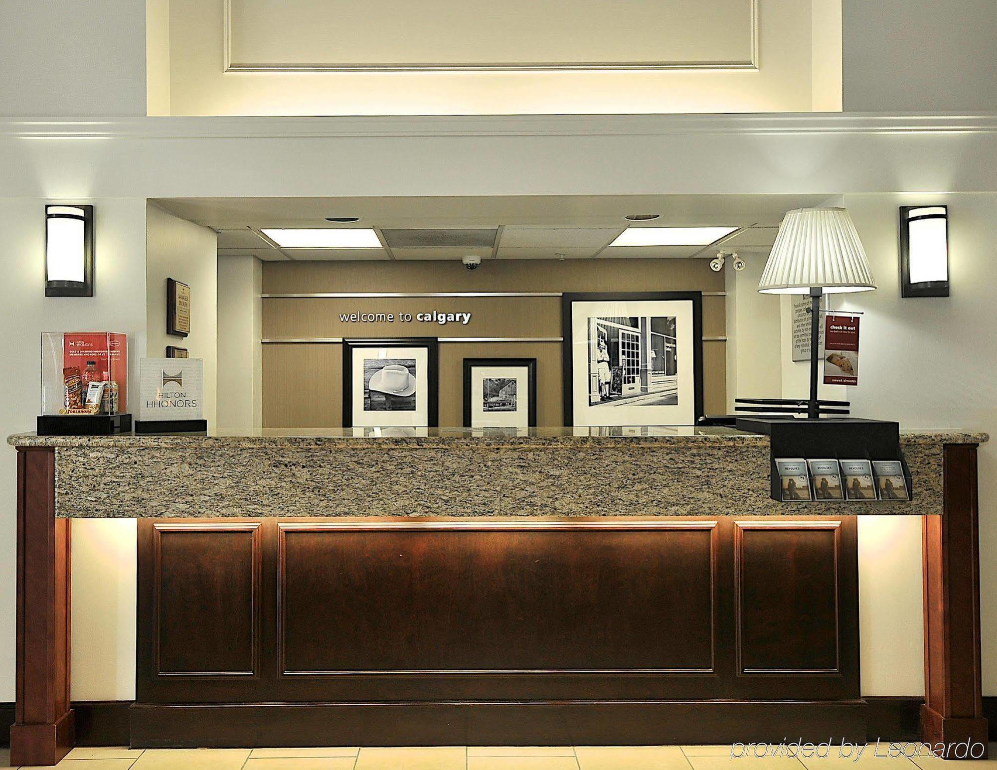 Hampton Inn & Suites By Hilton Calgary-Airport Екстер'єр фото