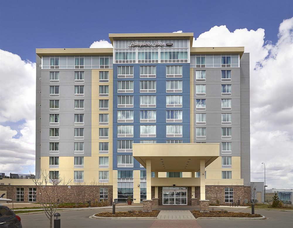 Hampton Inn & Suites By Hilton Calgary-Airport Екстер'єр фото